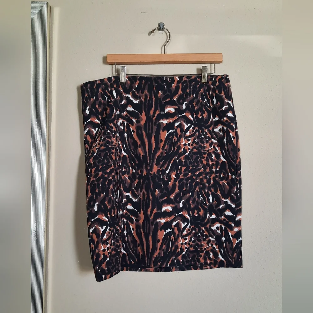 Talbots Animal Print Mini Skirt Cheetah Leopard Tiger Chic Capsule